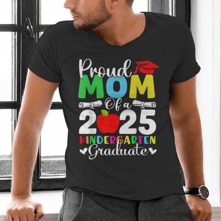 Graduation Proud Mom Of 2025 Kindergarten Graduate Men's V-Neck T-Shirt
