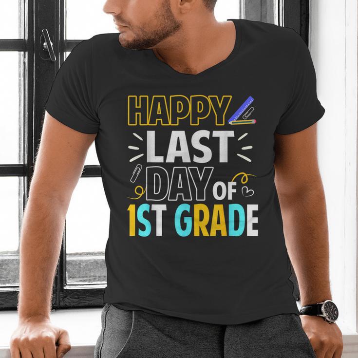 Happy Last Day Of 1st Grade Shirt Cutie Graduation Men's V-Neck T-Shirt