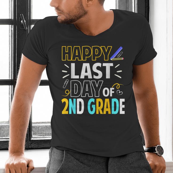 Happy Last Day Of 2nd Grade Shirt Cutie Graduation Men's V-Neck T-Shirt