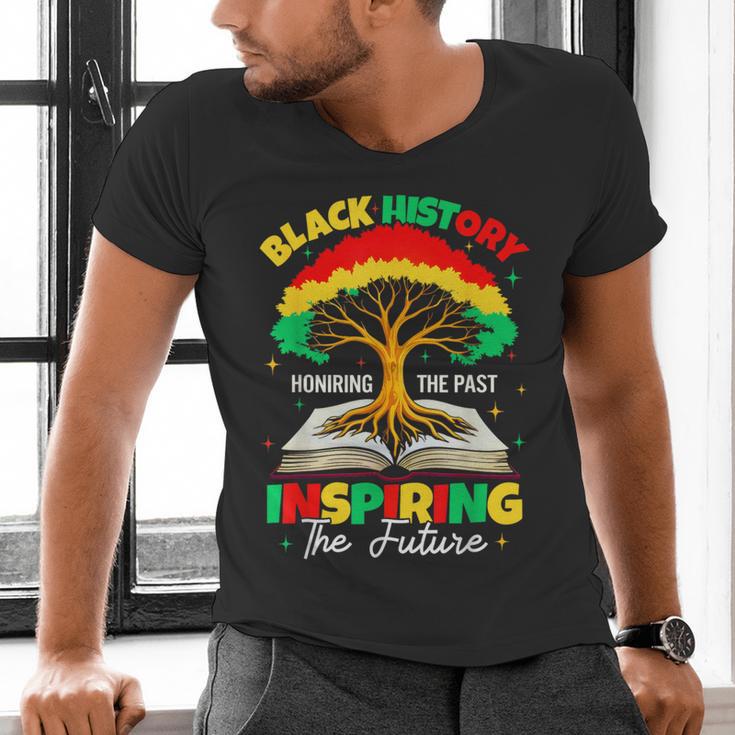 Honoring Past Inspiring Future History Month Book Tree Men's V-Neck T-Shirt