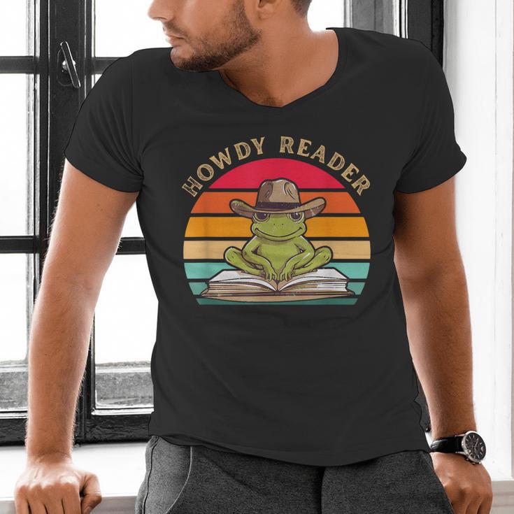 Howdy Reader Frog Reading Book Vintage Men's V-Neck T-Shirt Howdy Reader Frog Reading Book Vintage Men's V-Neck T-Shirt
