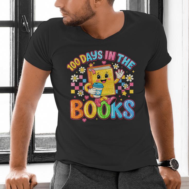 HUGvyn Preppy 100 Days In The Books Teacher Reading Coffee Men's V-Neck T-Shirt