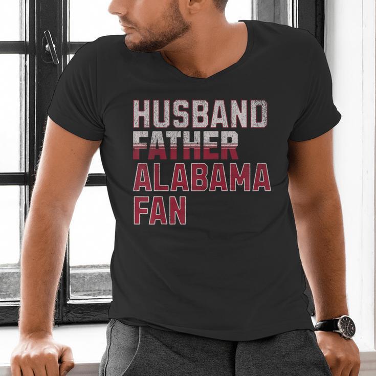 Husband Father Alabama Fan Fathers Day Alabama Dad Men's V-Neck T-Shirt
