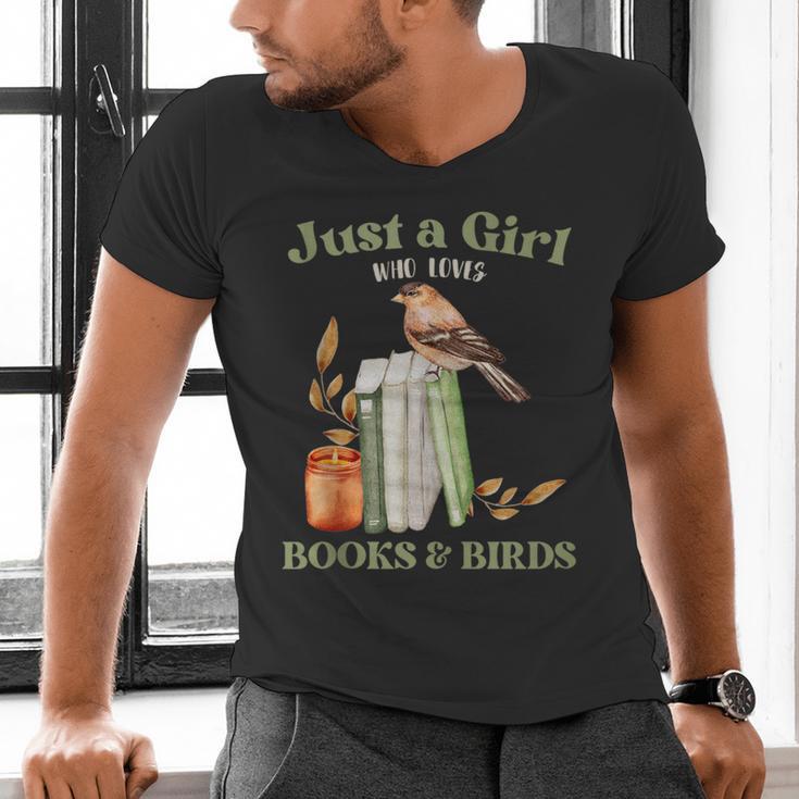 Just a Girl Who Loves Books And Birds Book Reading Bird Love Men's V-Neck T-Shirt