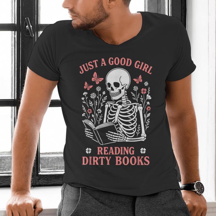 Just A Good Girl Reading Dirty Books Dark Romance Men's V-Neck T-Shirt