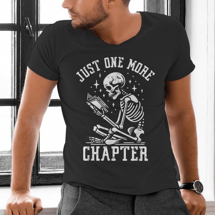 Just One More Chapter Skeleton Reading Book Men's V-Neck T-Shirt