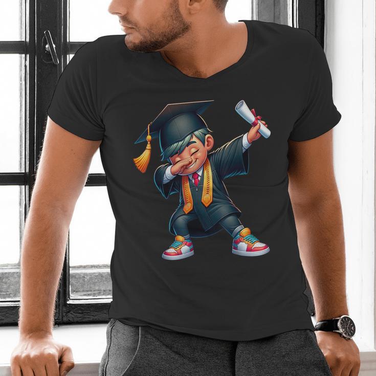 Kids Boys Grad Dabbing Graduation Class Of 2025 Men's V-Neck T-Shirt