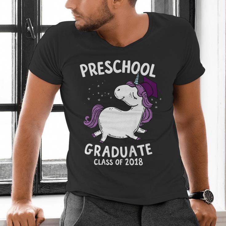 Kids Class Of 2018 Unicorn Preschool Graduation For Girls Men's V-Neck T-Shirt