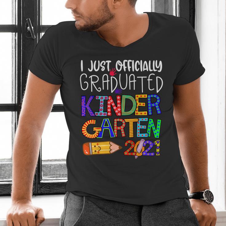 Kids Kindergarten Graduation Class Of 2021 Shirt I Just Graduated Men's V-Neck T-Shirt