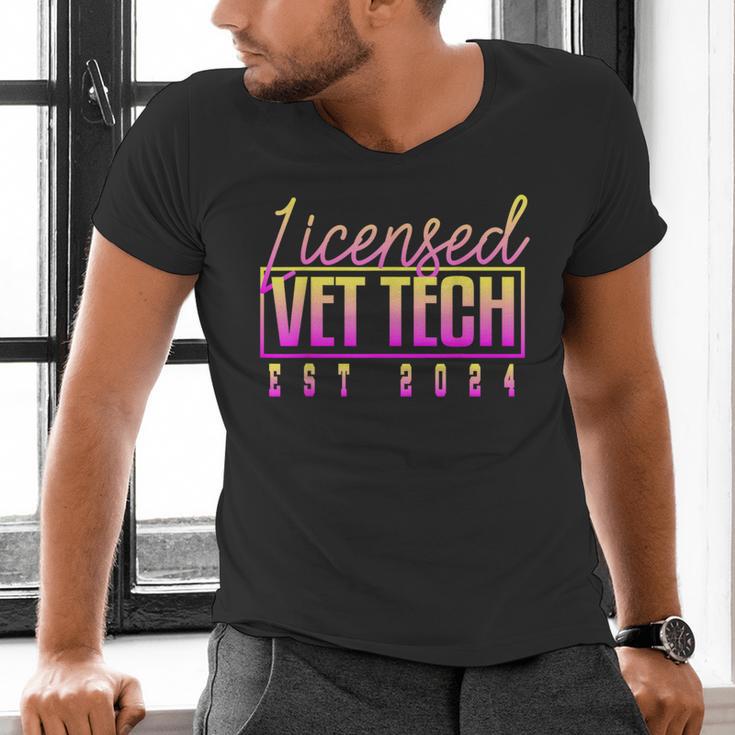 Licensed Vet Tech Veterinary Technician Graduation 2024 Men's V-Neck T-Shirt