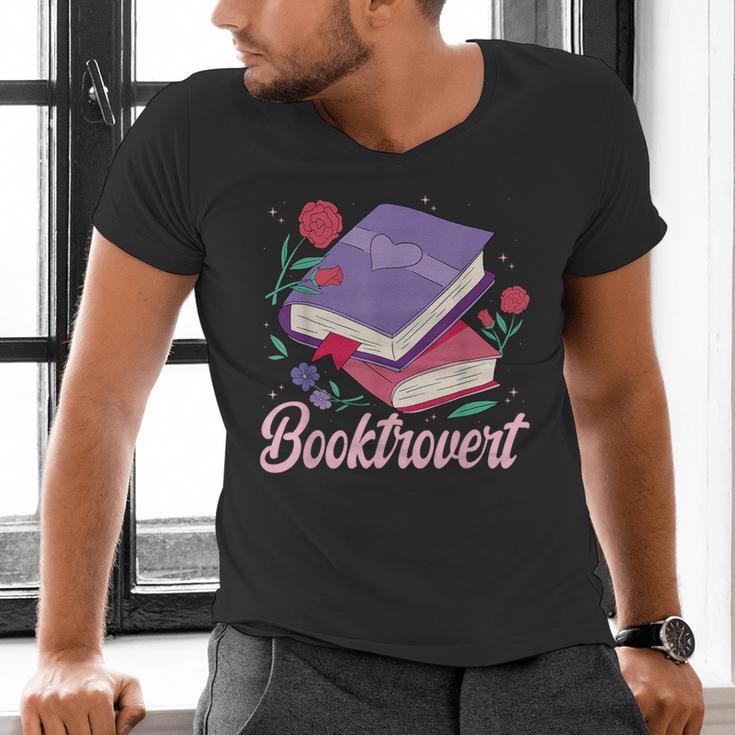 Literary Reading Book Introvert Booktrovert Reading Men's V-Neck T-Shirt