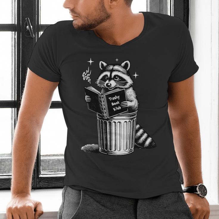 I Love Trashy Book Club Raccoon No Shelf Control Weirdcore Men's V-Neck T-Shirt