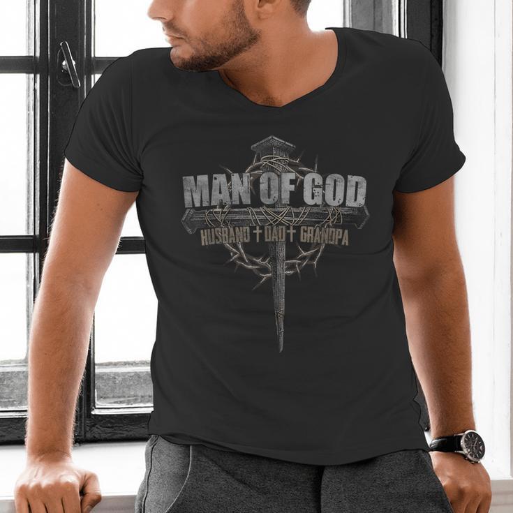 Man Of God Husband Dad Grandpa Cross Christian Men's V-Neck T-Shirt