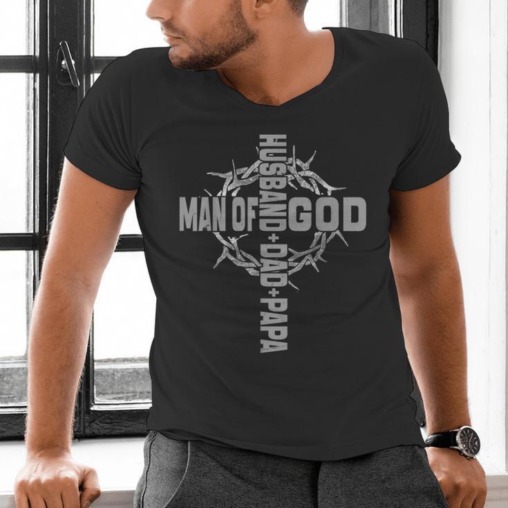 Man Of God Religious Christian Cross Husband Dad Fathers Day Men's V-Neck T-Shirt