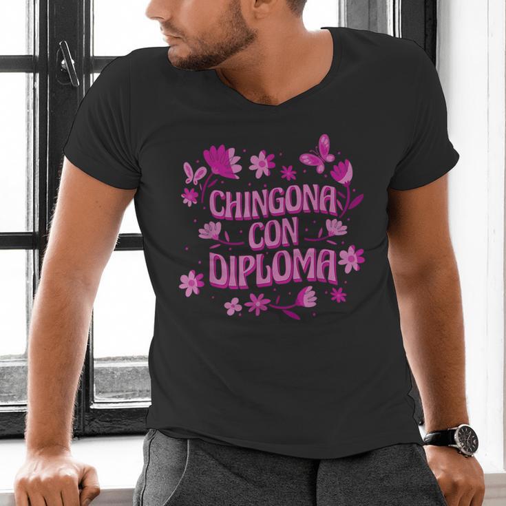 Masters Graduation Educated Latina Chingona Con Diploma Men's V-Neck T-Shirt