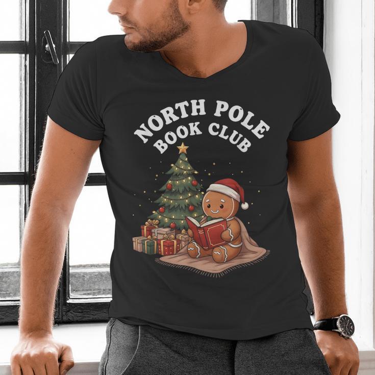 North Pole Book Club Gingerbread Christmas Reading Men's V-Neck T-Shirt