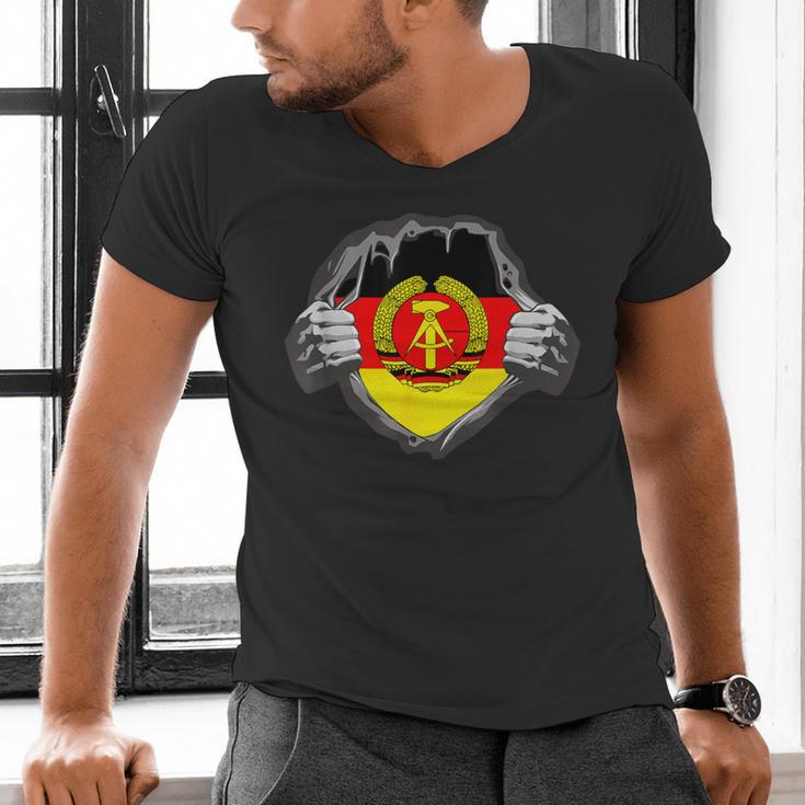 Nostalgia Chest Flag GDR Men's V-Neck T-Shirt Nostalgia Chest Flag GDR Men's V-Neck T-Shirt