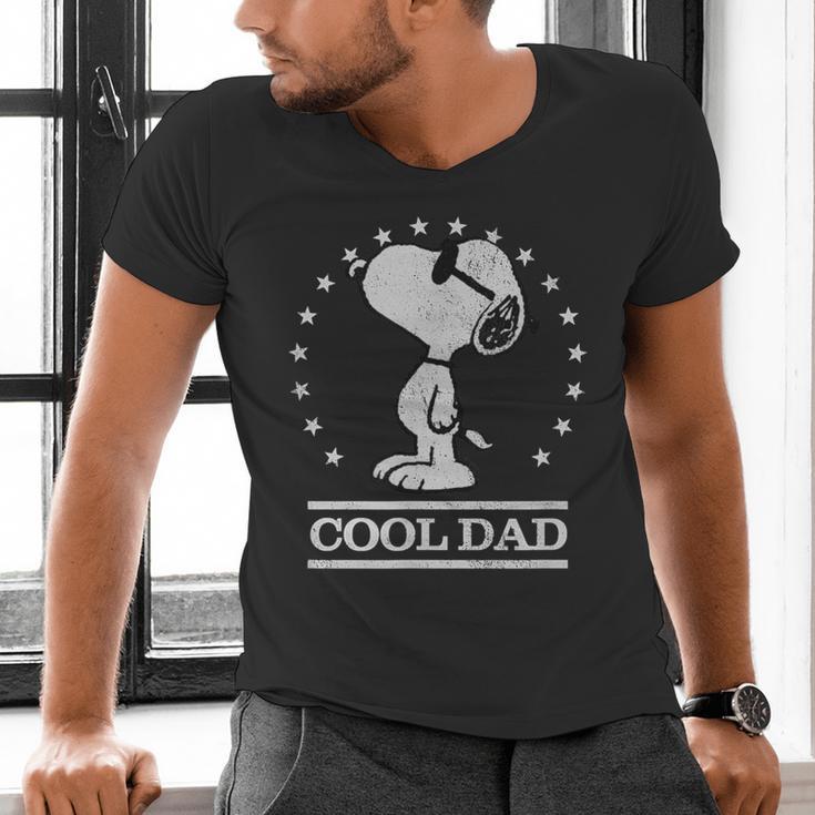 Peanuts Snoopy Cool Dad Men's V-Neck T-Shirt
