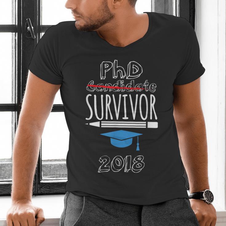 PhD Survivor 2018 Tshirt For PhD Graduates Graduation Gift Men's V-Neck T-Shirt