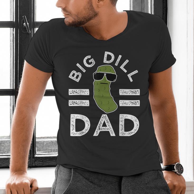 Pickle Pun Big Dill Dad Saying Dad Joke Father Humor Men's V-Neck T-Shirt