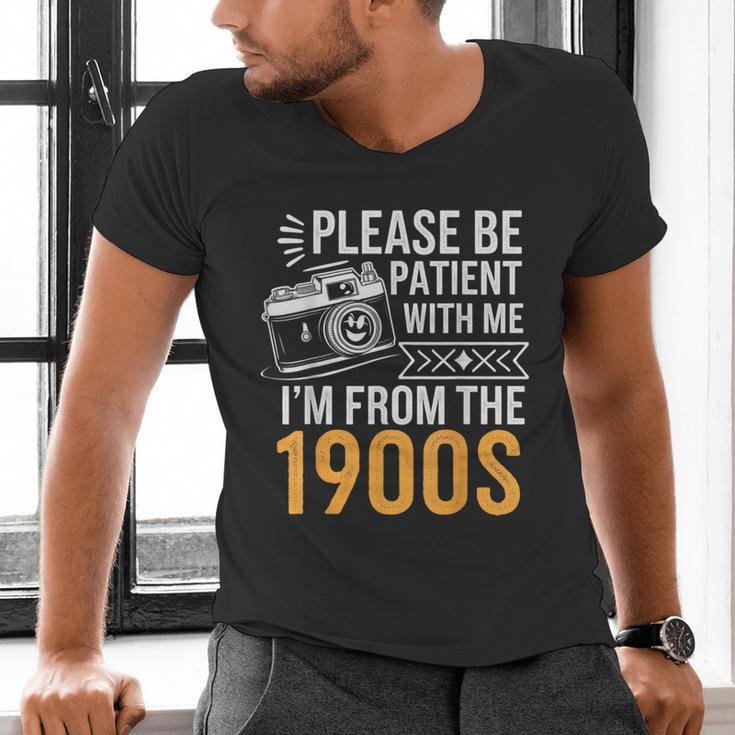 Please Be Patient With Me I'm From The 1900s Vintage Oldie Men's V-Neck T-Shirt