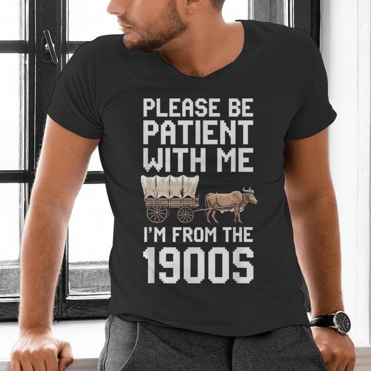 Please Be Patient With Me I'm From The 1900s Vintage Retro Men's V-Neck T-Shirt