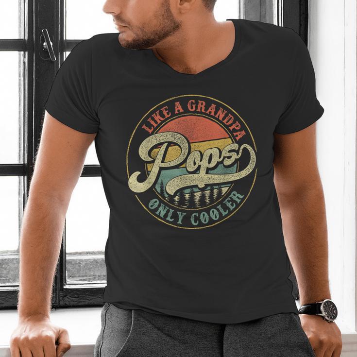 Pops Like a Grandpa Only Cooler Vintage Retro Pops Dad Men's V-Neck T-Shirt