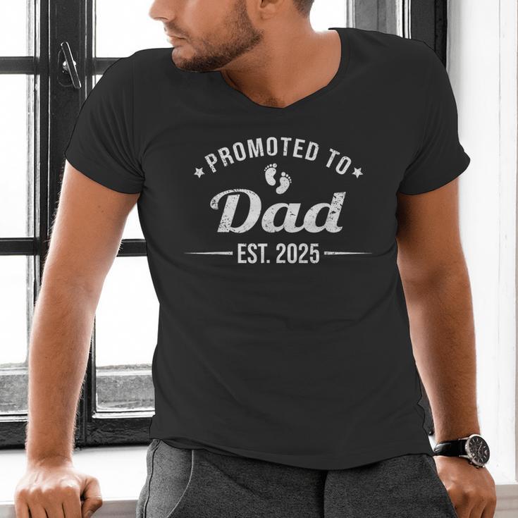 Promoted To Dad EST 2025 Soon To Be Dad Men's V-Neck T-Shirt Promoted To Dad EST 2025 Soon To Be Dad Men's V-Neck T-Shirt