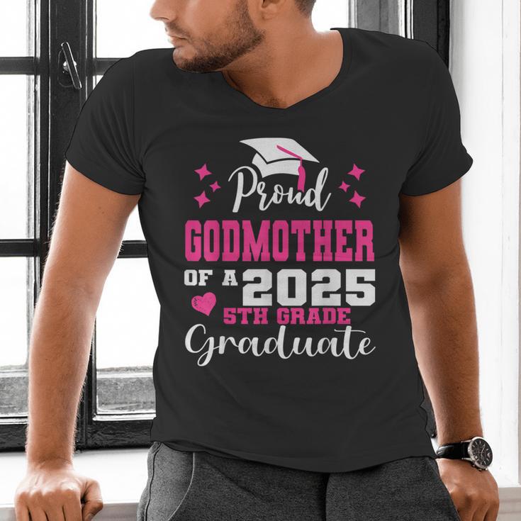 Proud Godmother Of 5th Grade Graduate 2025 Family Graduation Men's V-Neck T-Shirt