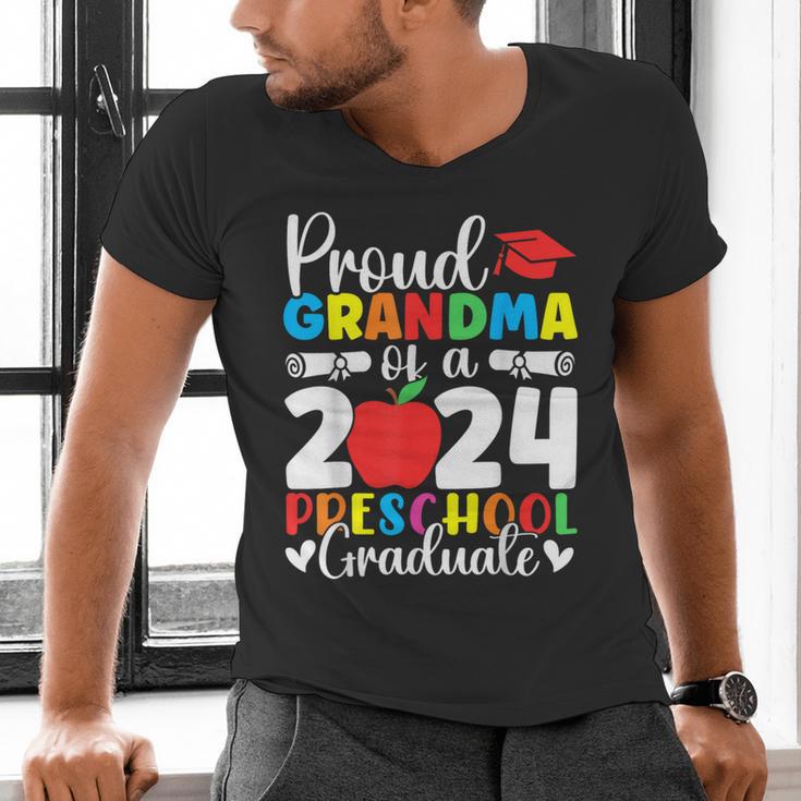 Proud Grandma Of Class Of 2024 Preschool Graduate Graduation Men's V-Neck T-Shirt