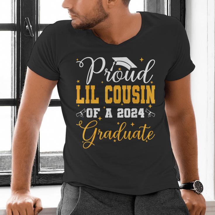 Proud Lil Cousin Of A Class 2024 Graduate Senior Graduation Men's V-Neck T-Shirt