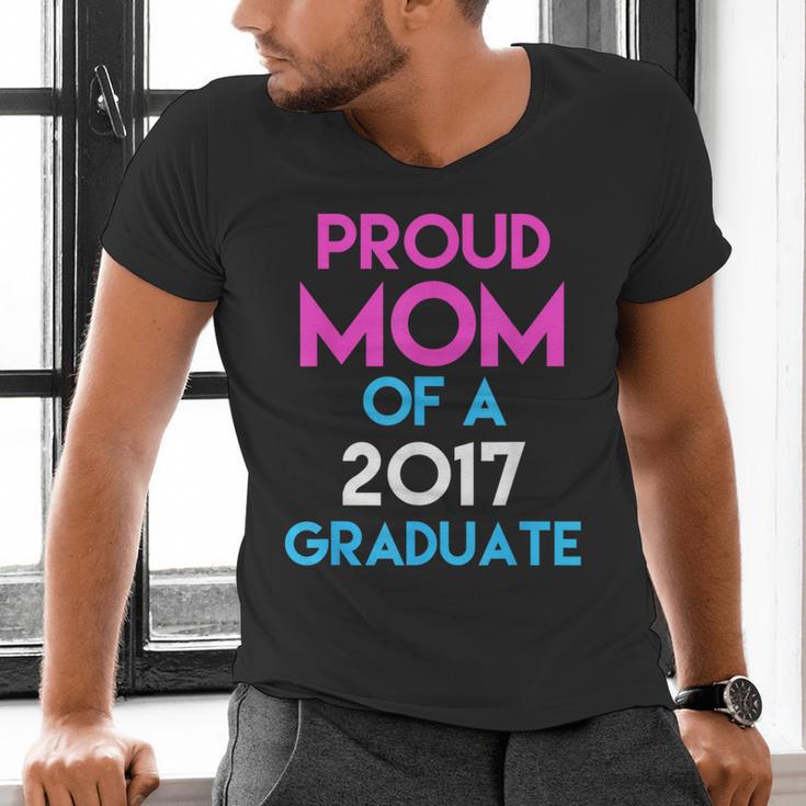Proud Mom Of A 2017 Graduate Graduation Tee T-Shirt Men's V-Neck T-Shirt