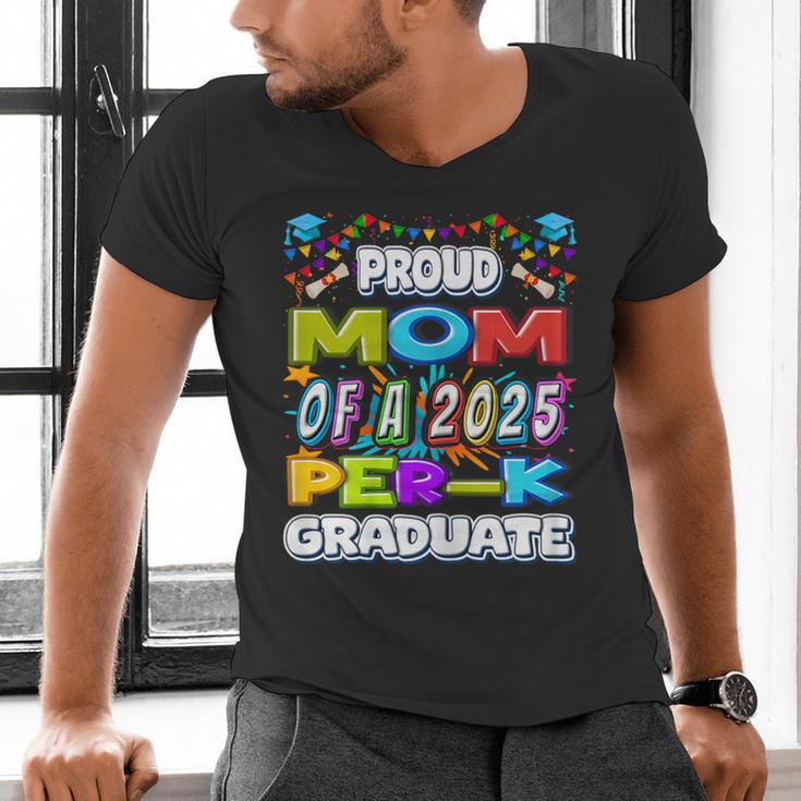 Proud MOM Of a 2025 PRE-K Graduate -Graduation Men's V-Neck T-Shirt