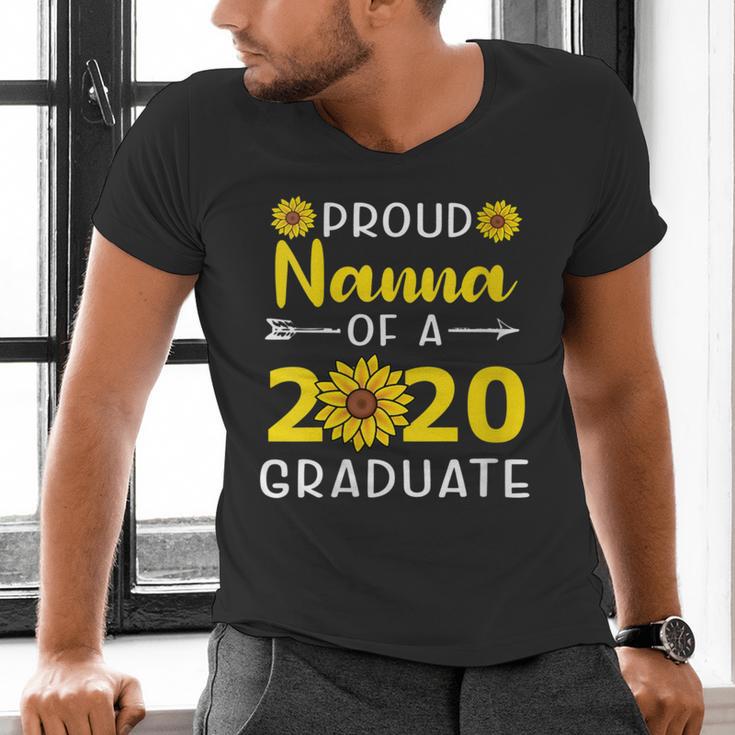 Proud Nanna Of 2020 Graduate Class Of 2020 Graduation Men's V-Neck T-Shirt