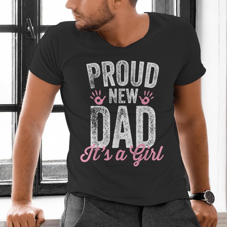 Proud New Dad It's A Girl Father To Be Soon To Be Dad Men's V-Neck T-Shirt