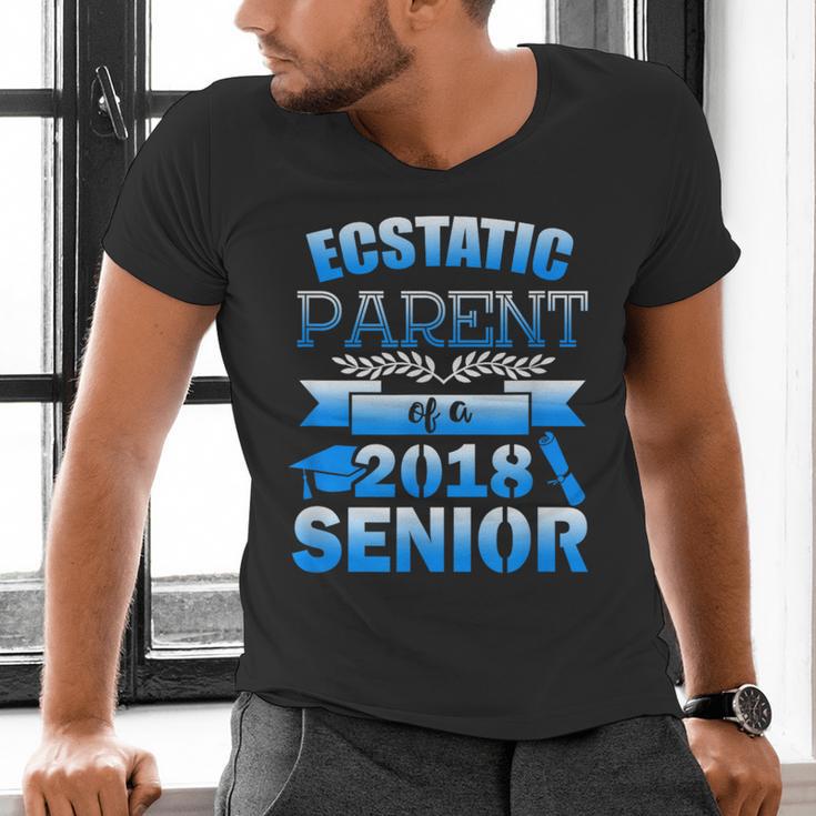 Proud Parent Of a 2018 Senior Graduation Men's V-Neck T-Shirt