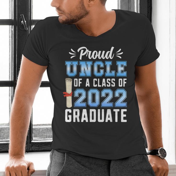 Proud Uncle Of A Class Of 2022 Graduate 22 Senior Graduation Men's V-Neck T-Shirt