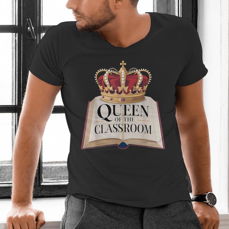 Queen Of The Classroom Appreciation Royal Crown Book Men's V-Neck T-Shirt