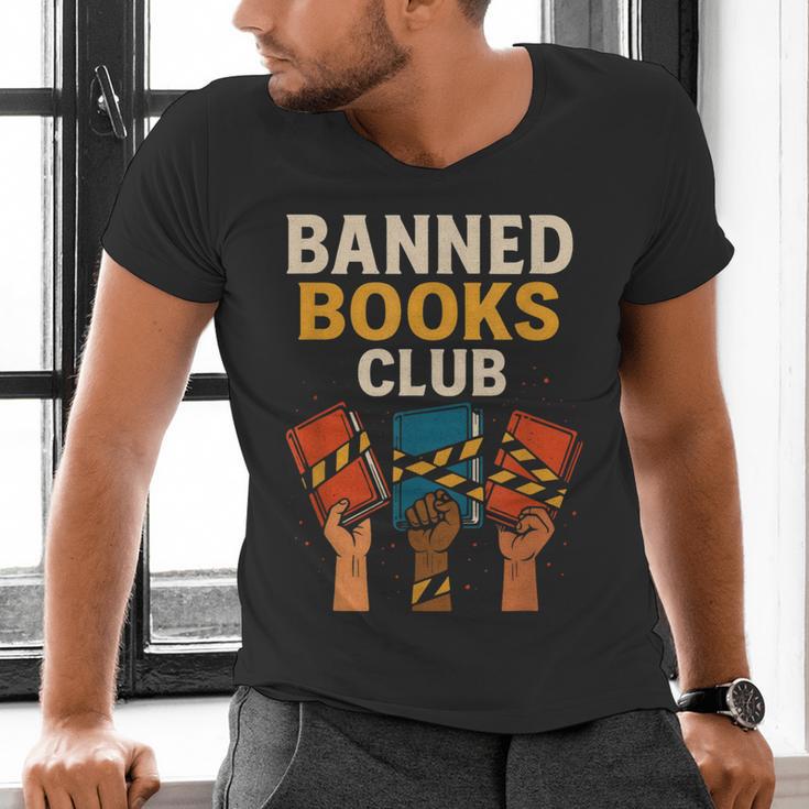 Read Banned Books Club Freely Anti-Censorship Librarian Men's V-Neck T-Shirt