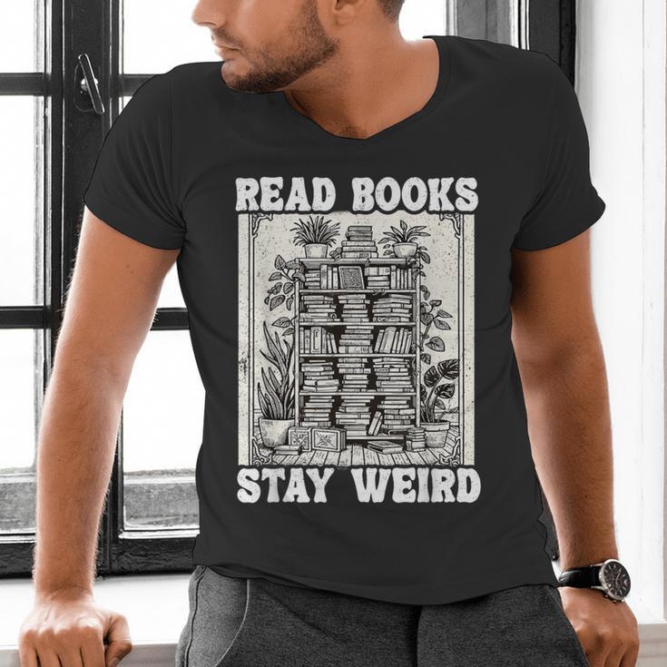 Read Books Stay Weird Introvert Book Lover Book Men's V-Neck T-Shirt