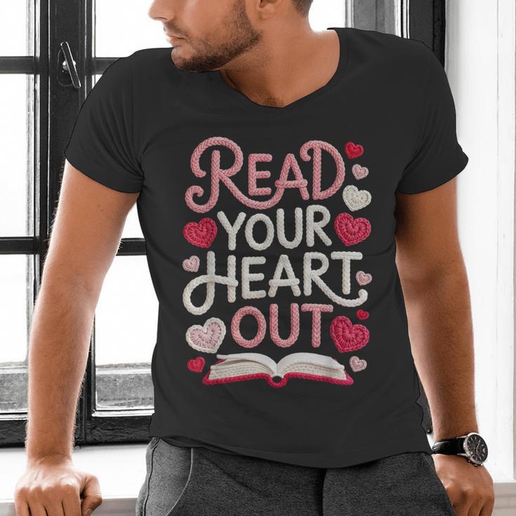 Read Your Cute Heart Out Teacher Librarian Love Reading Book Men's V-Neck T-Shirt