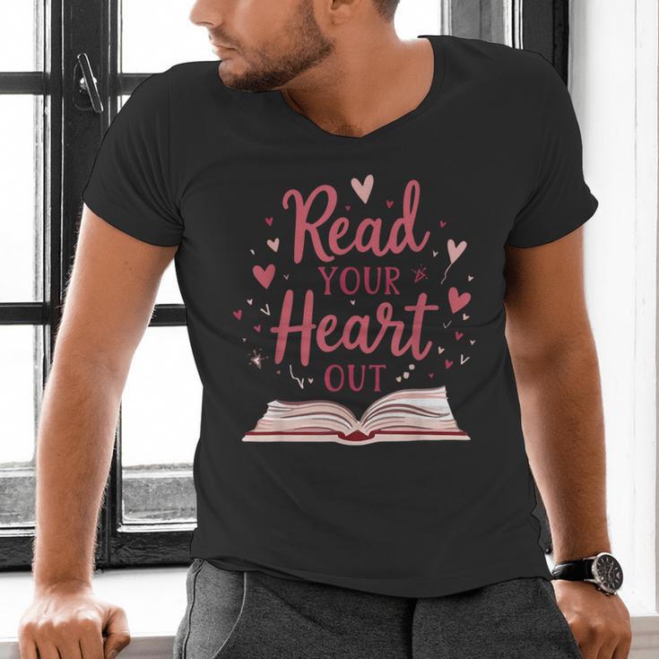 Read Your Heart Out Book Escape Into Stories Men's V-Neck T-Shirt