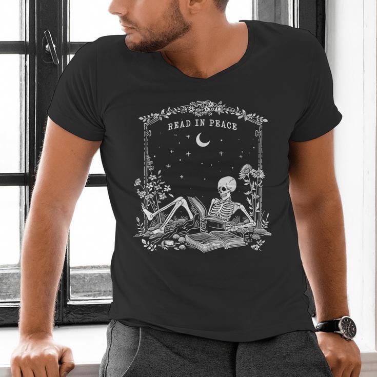 Read In Peace Skeleton Reading Book Halloween Bookish Men's V-Neck T-Shirt
