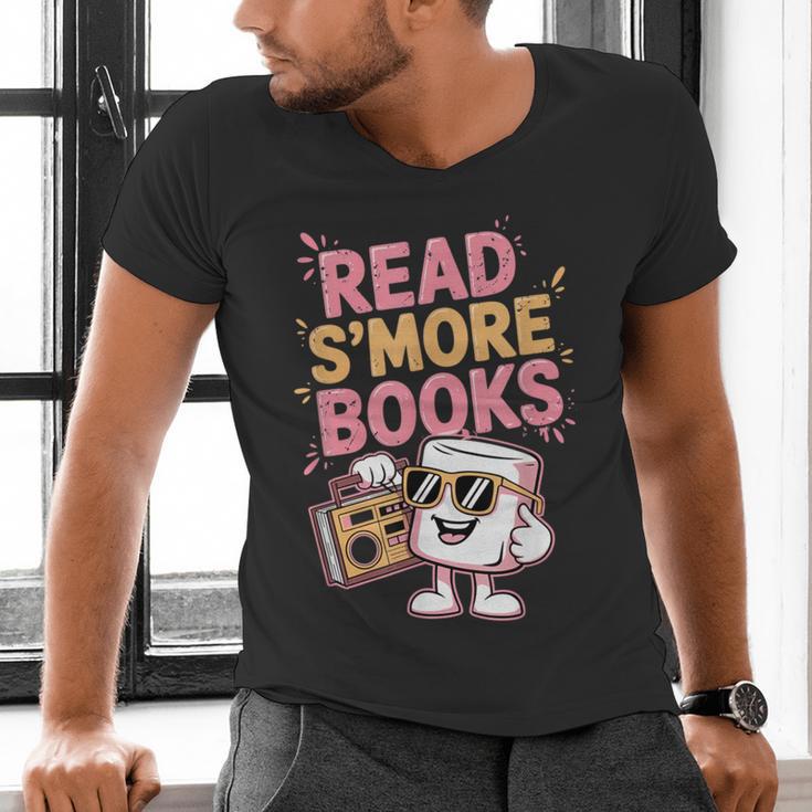 Read S'More Books Camping Outdoors Travel Campfire Smores Men's V-Neck T-Shirt