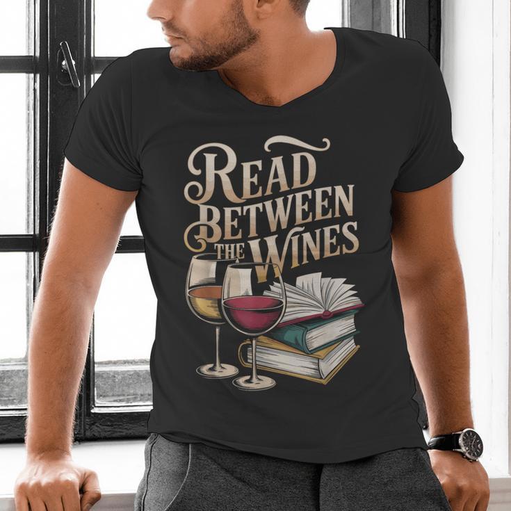Read Between The Wines Vintage Book Lovers Wine Reading Men's V-Neck T-Shirt