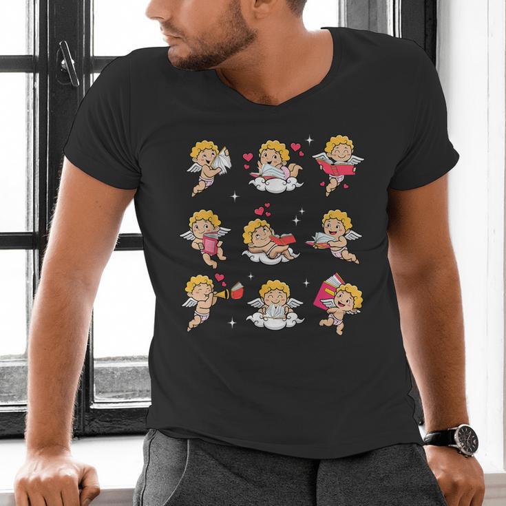 Reading Cupids Books Valentine's Day Teachers Book Lovers Men's V-Neck T-Shirt