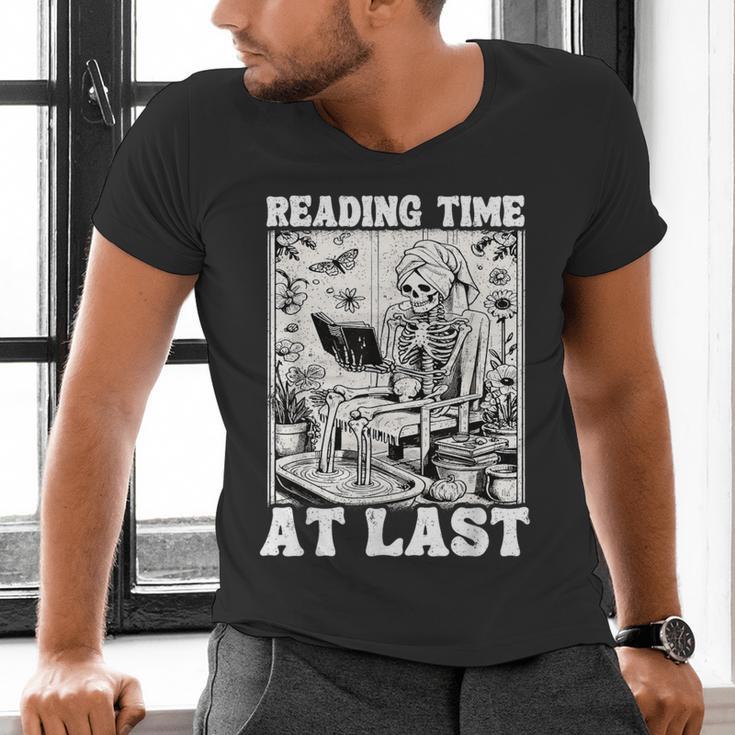 Reading Time At Last Book Lover Introvert Skeleton Reading Men's V-Neck T-Shirt Reading Time At Last Book Lover Introvert Skeleton Reading Men's V-Neck T-Shirt