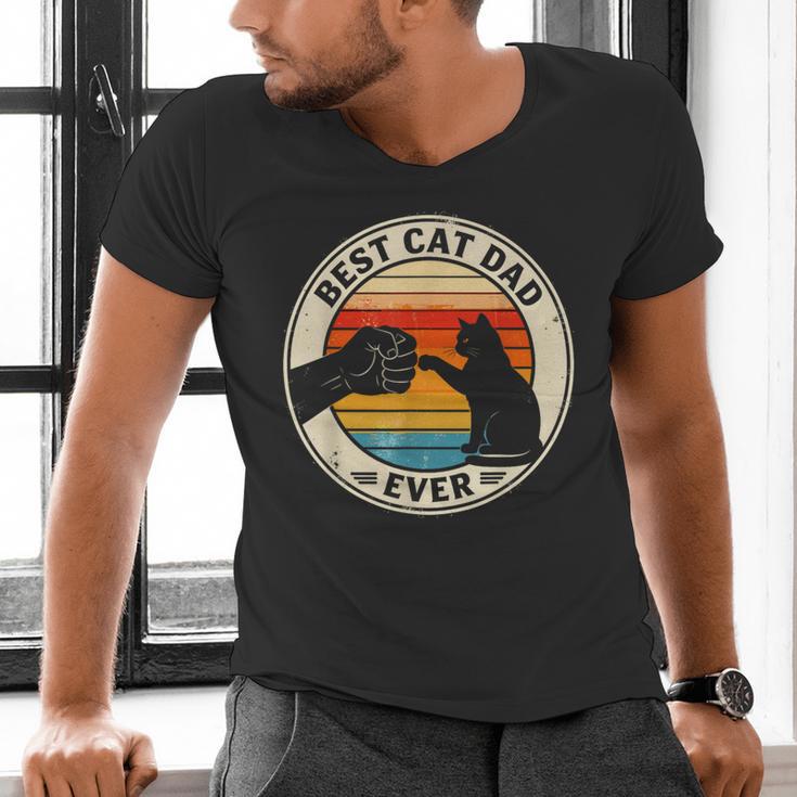 Retro Cat Dad Ever Cats Lovers For Men Women And Kids Men's V-Neck T-Shirt Retro Cat Dad Ever Cats Lovers For Men Women And Kids Men's V-Neck T-Shirt