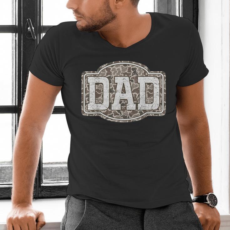 Retro Old Camo Dad Camouflage Hunting Season Father's Day Men's V-Neck T-Shirt