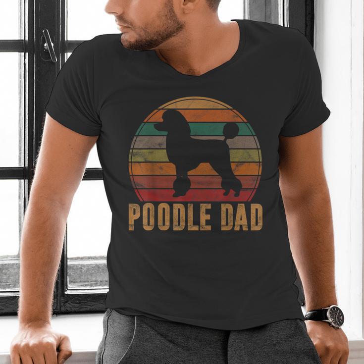 Retro Poodle Dad Dog Owner Pet Poodle Father Men's V-Neck T-Shirt